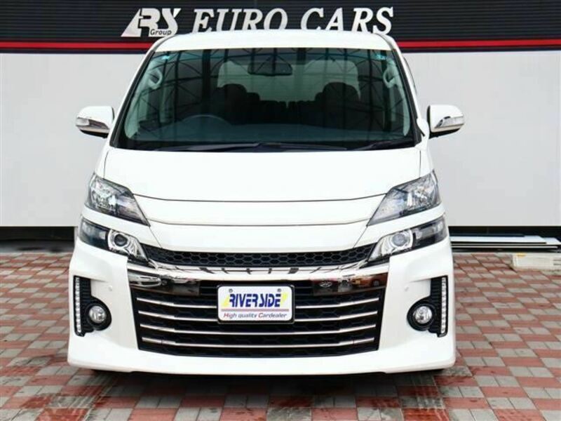 VELLFIRE-41