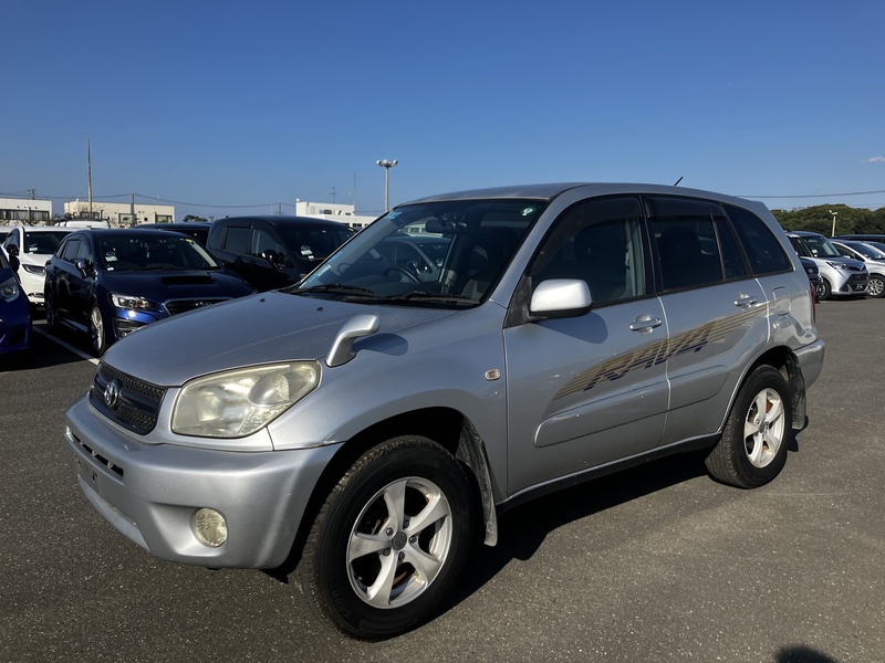 TOYOTA RAV4 L