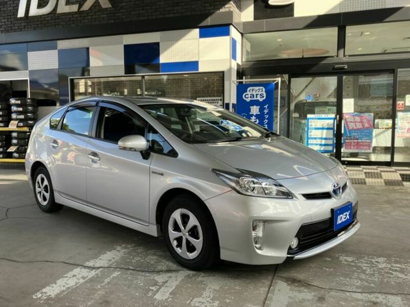 PRIUS-4