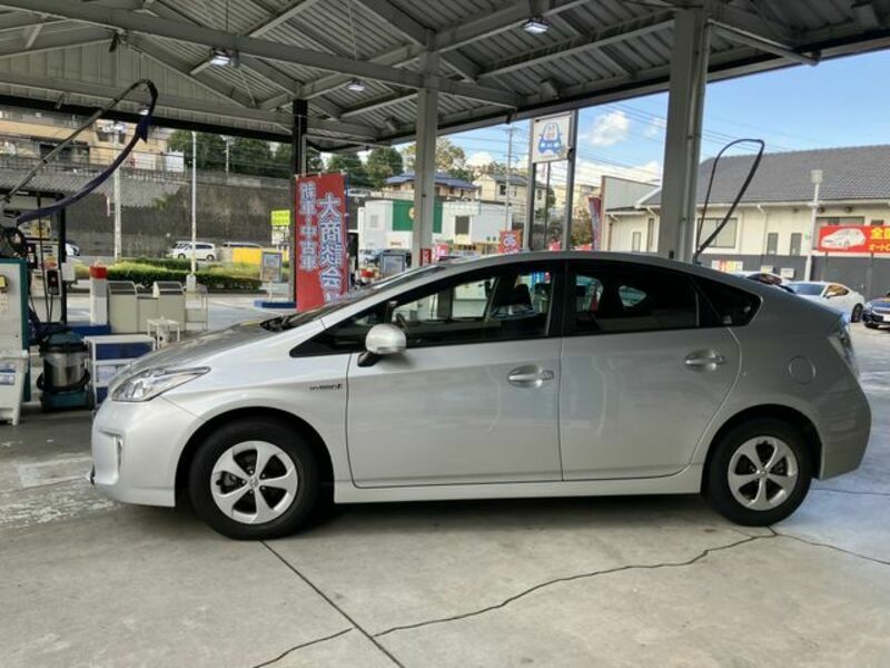 PRIUS-7