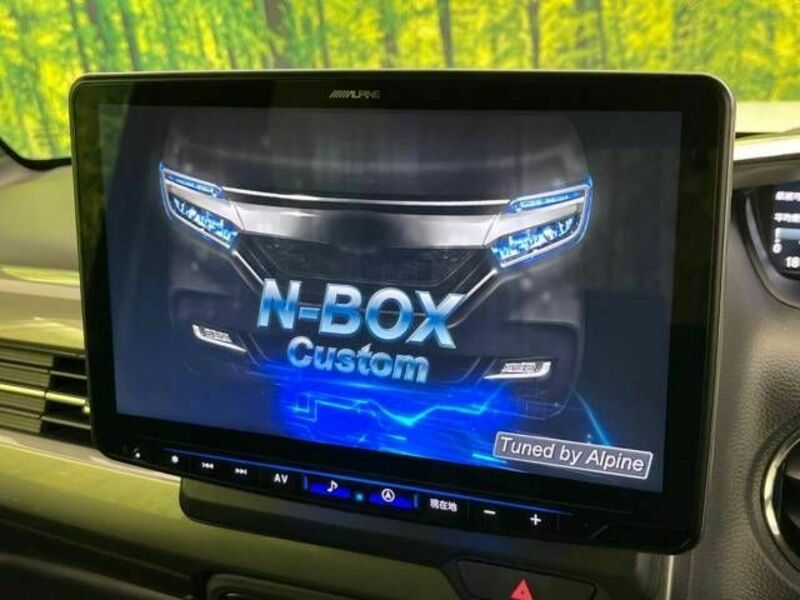 N BOX CUSTOM-2