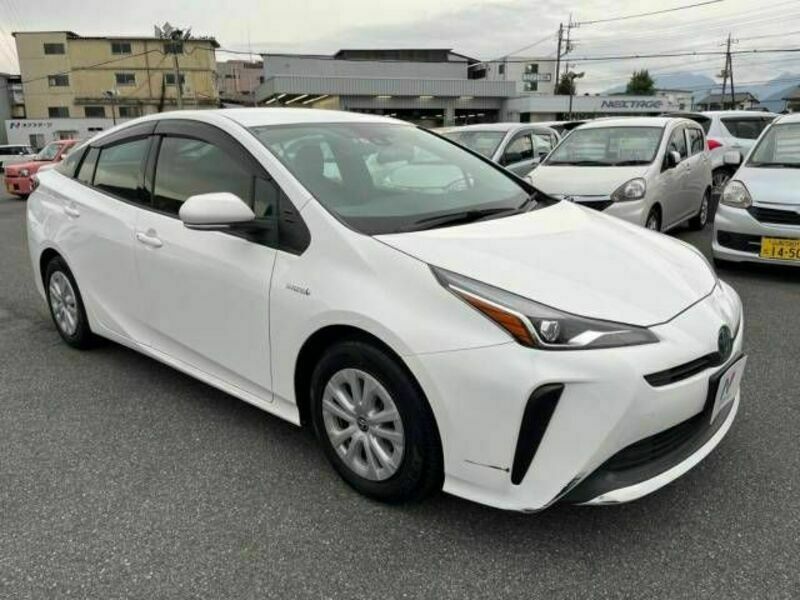 PRIUS-16