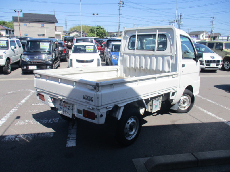 HIJET TRUCK-1