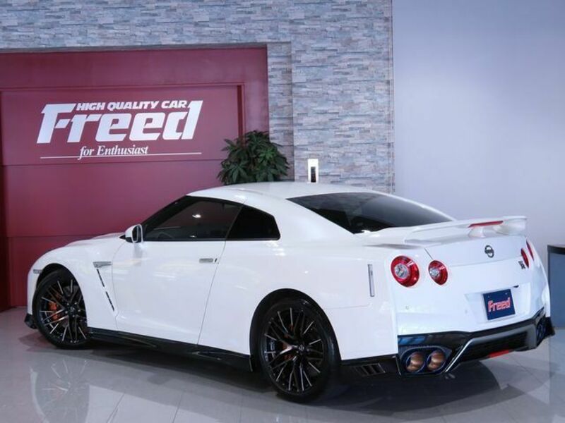 GT-R-2