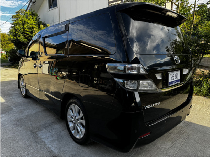 VELLFIRE-6