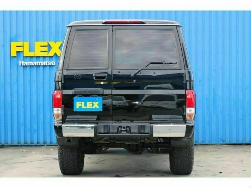 LAND CRUISER PRADO-8