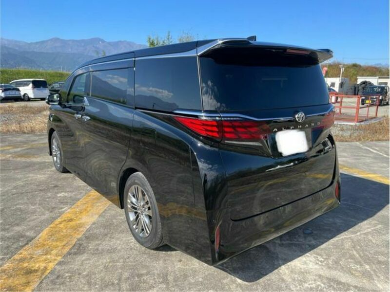 ALPHARD-1