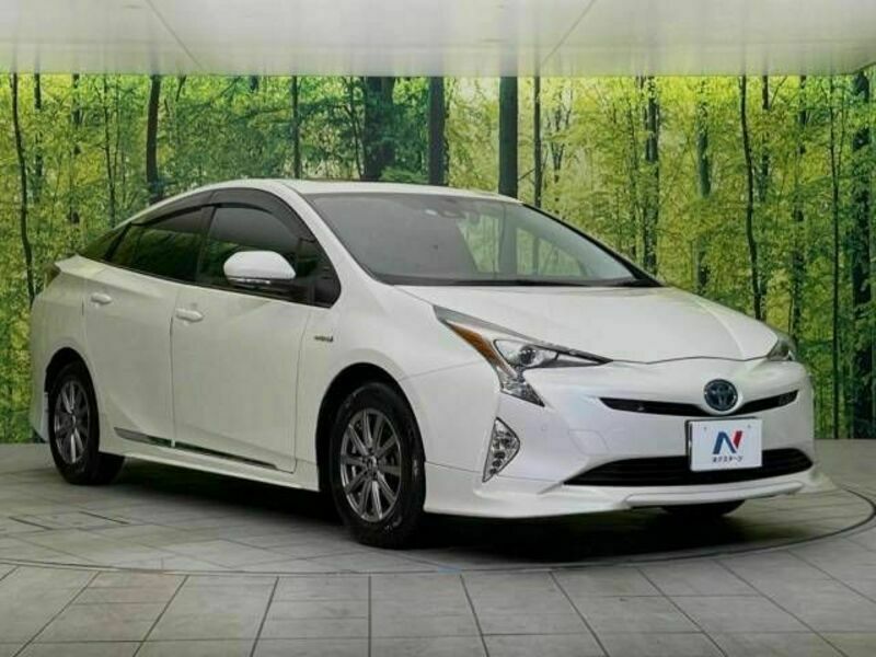 PRIUS-16