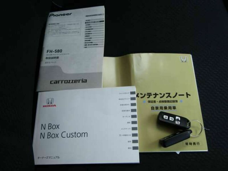 N BOX CUSTOM-18