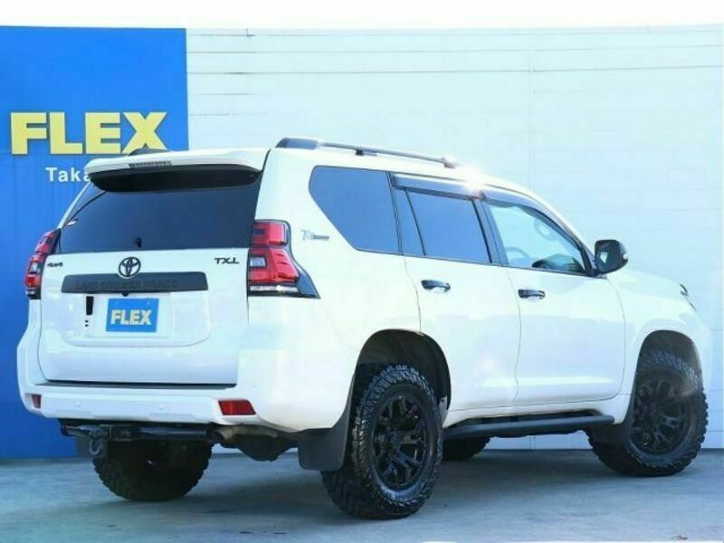 LAND CRUISER PRADO-2