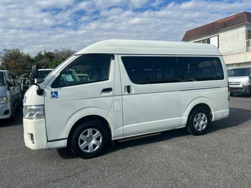 HIACE VAN-3