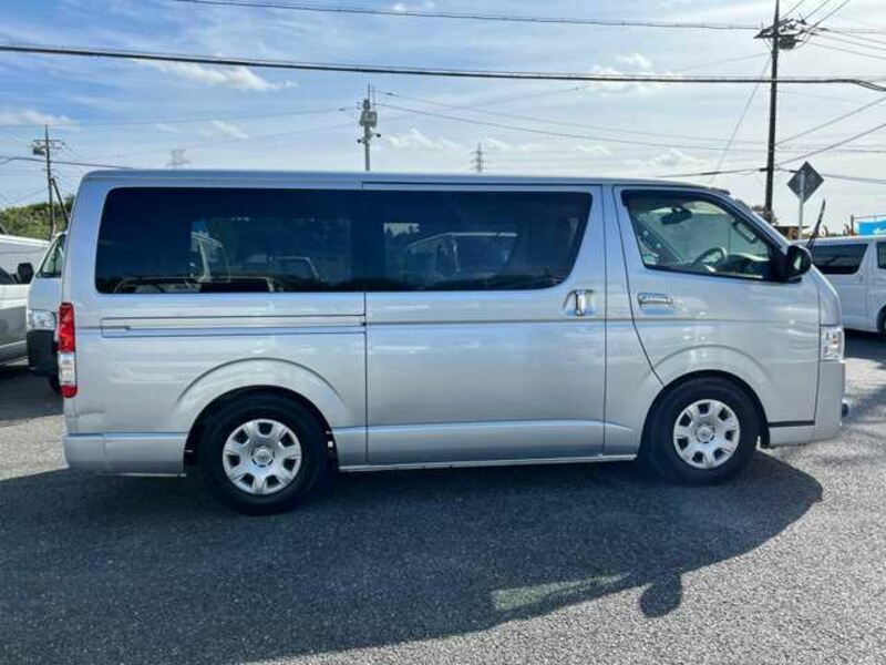 HIACE VAN-7