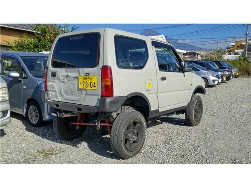 JIMNY-11