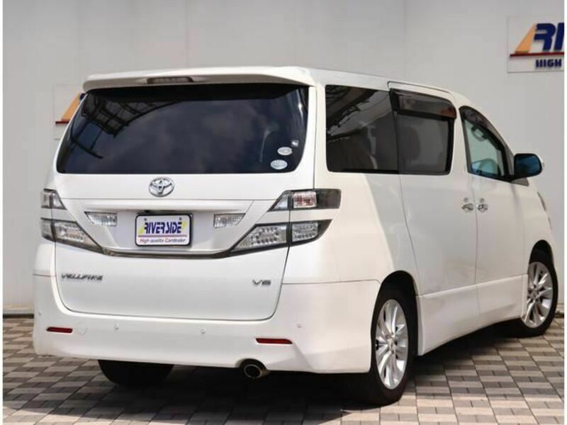 VELLFIRE-1