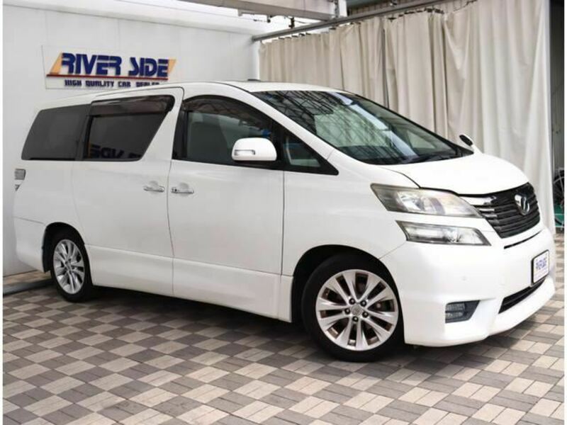 VELLFIRE-26