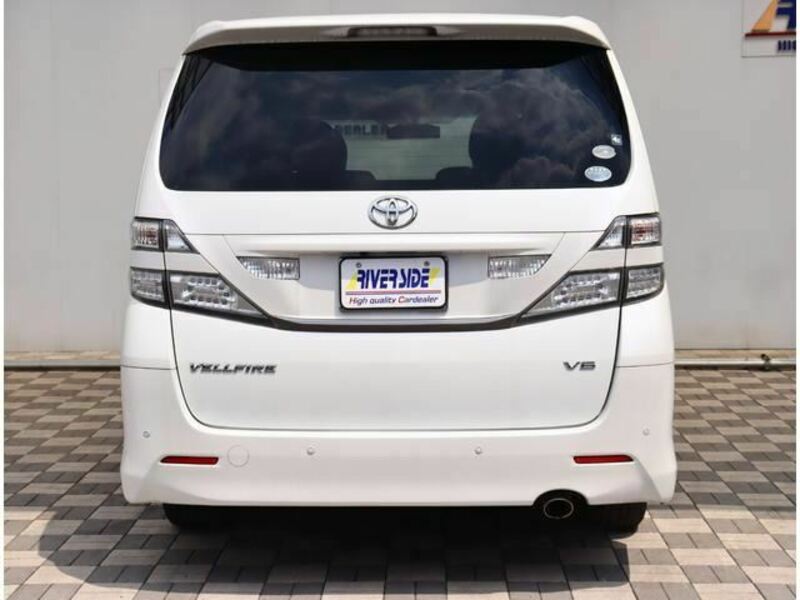 VELLFIRE-32