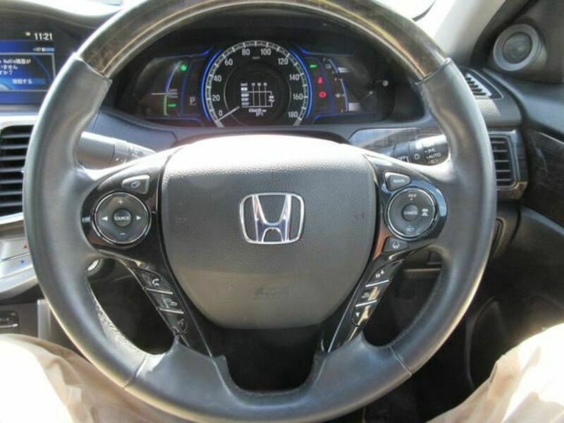 ACCORD HYBRID-8