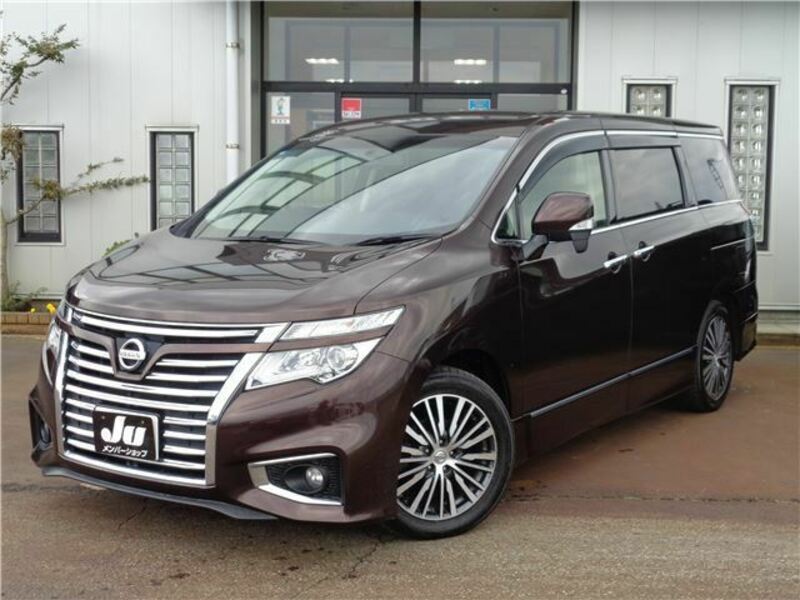 NISSAN　ELGRAND