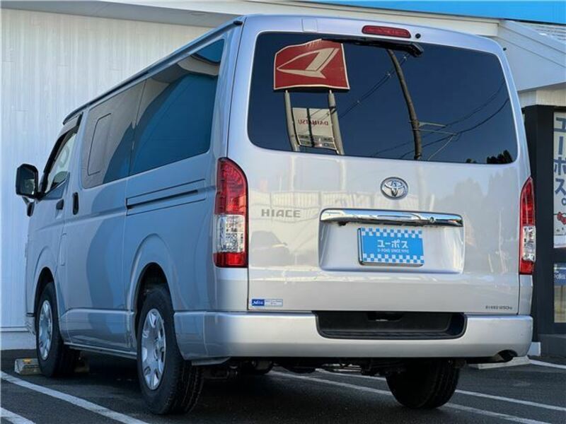 HIACE VAN-7