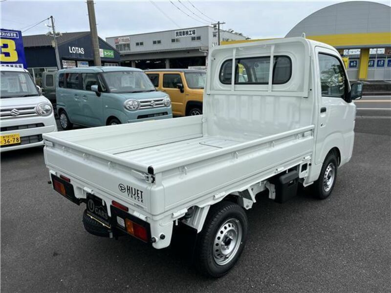 HIJET TRUCK-2