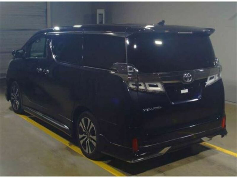 VELLFIRE-1