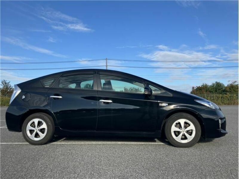 PRIUS PHV-5