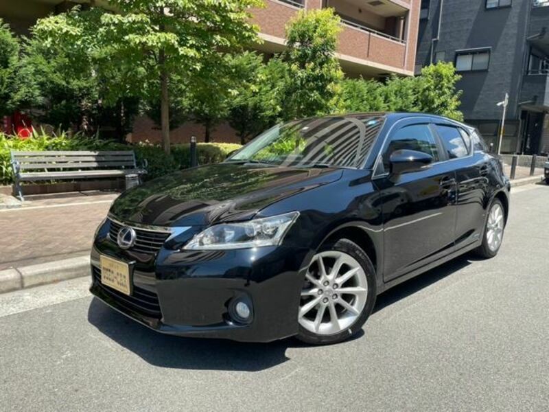 LEXUS　CT