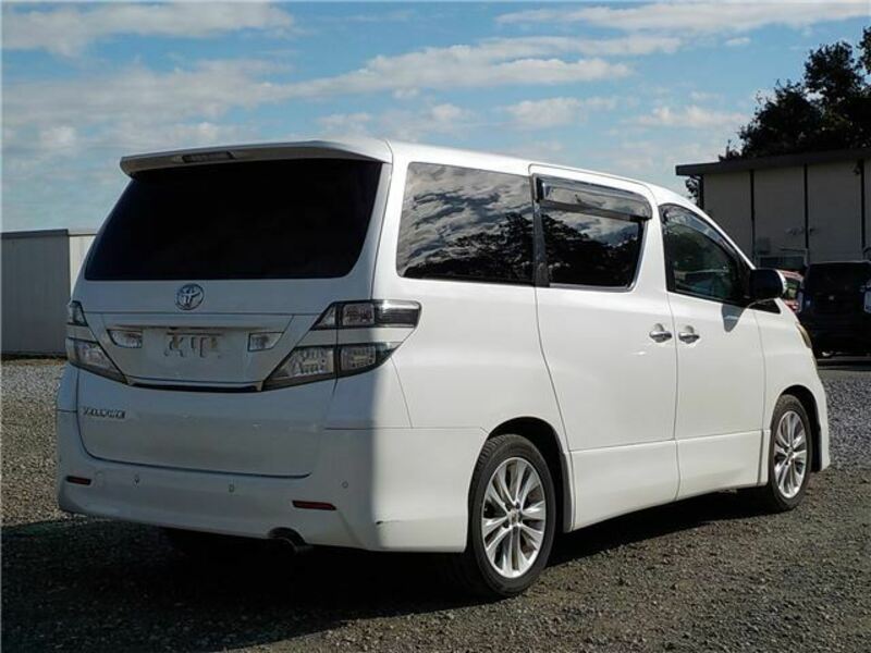 VELLFIRE-8