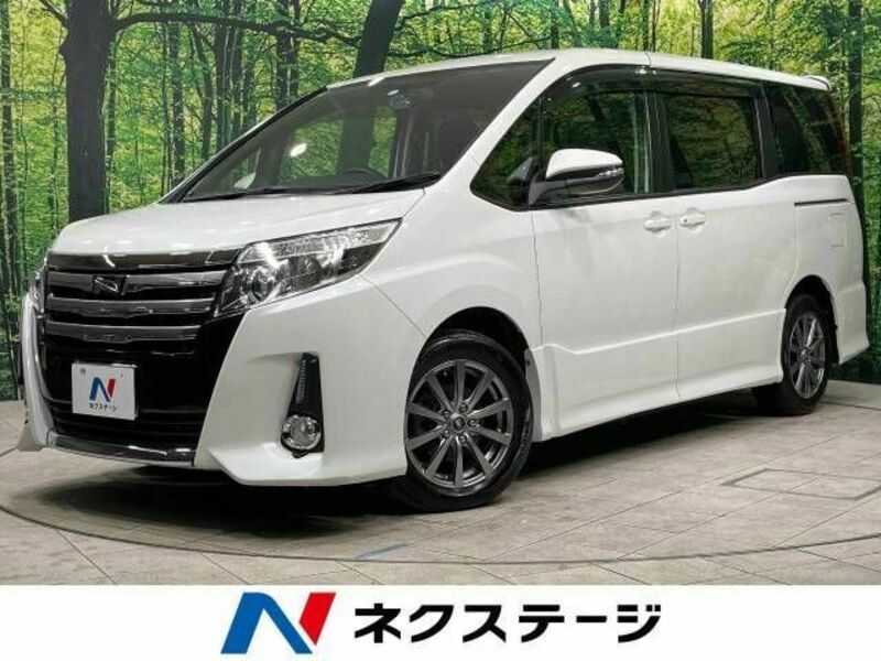 TOYOTA　NOAH