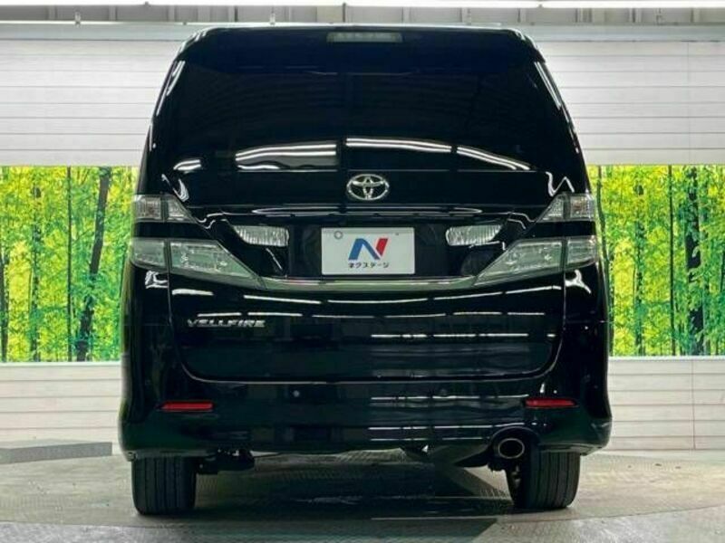 VELLFIRE-16