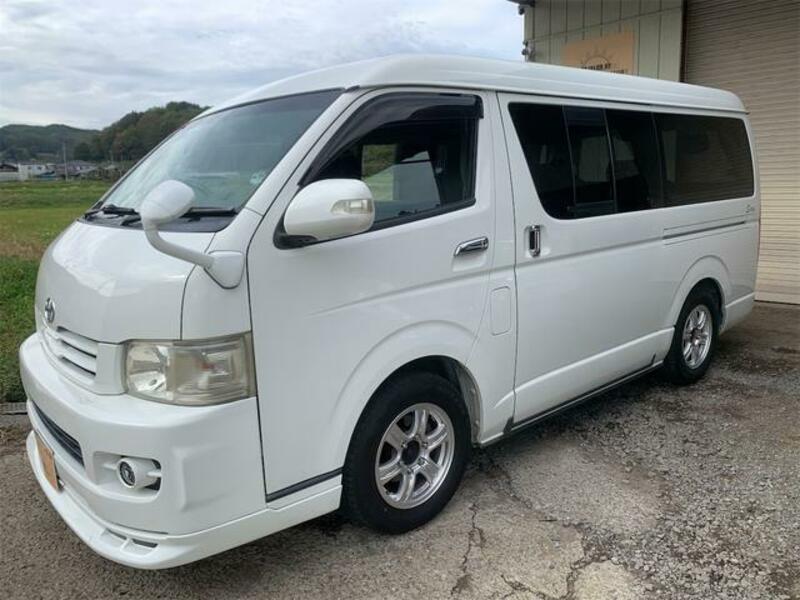 HIACE-4