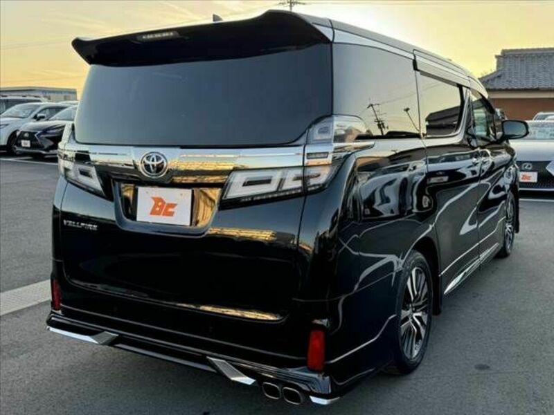 VELLFIRE-14