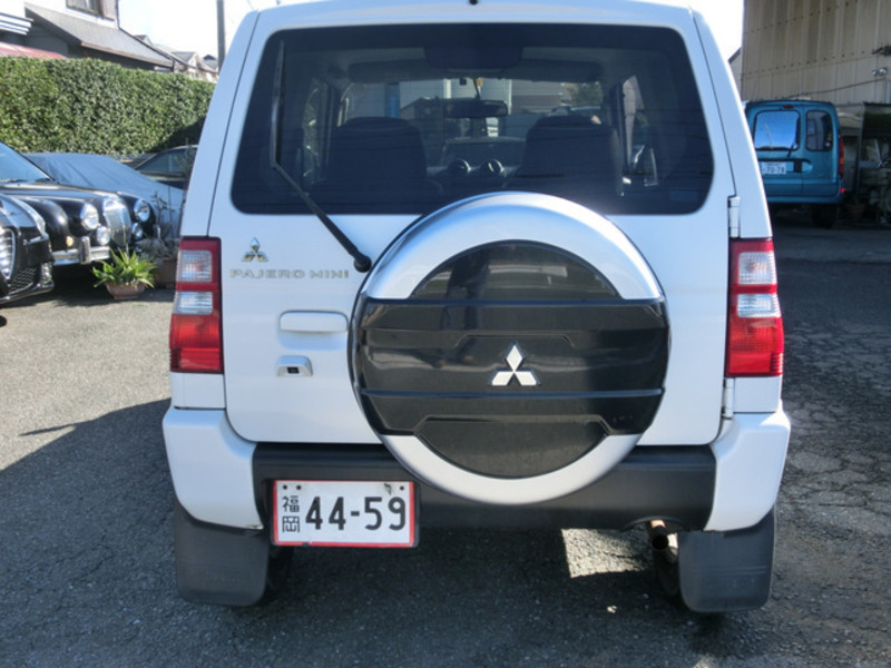 PAJERO MINI-13