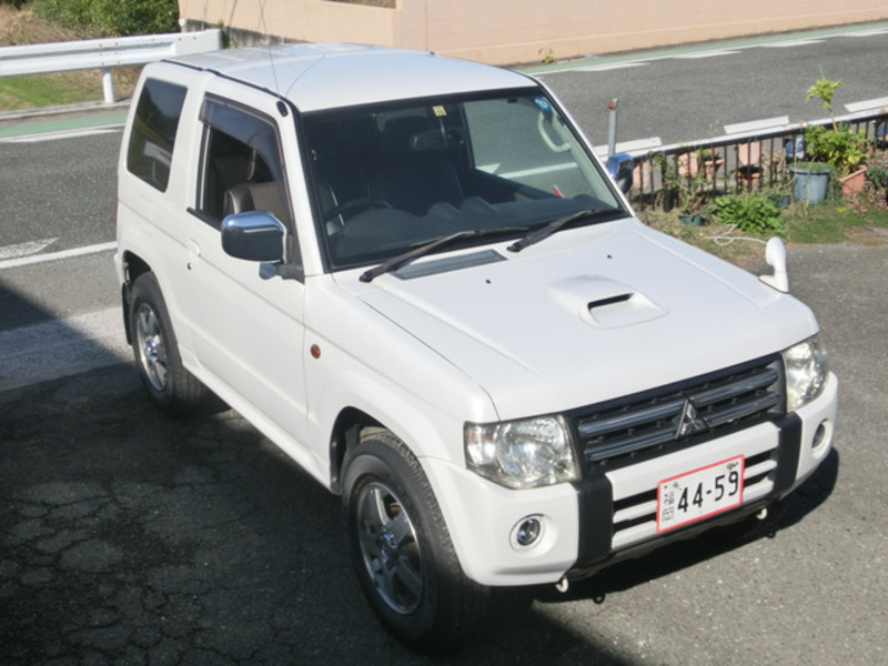 PAJERO MINI