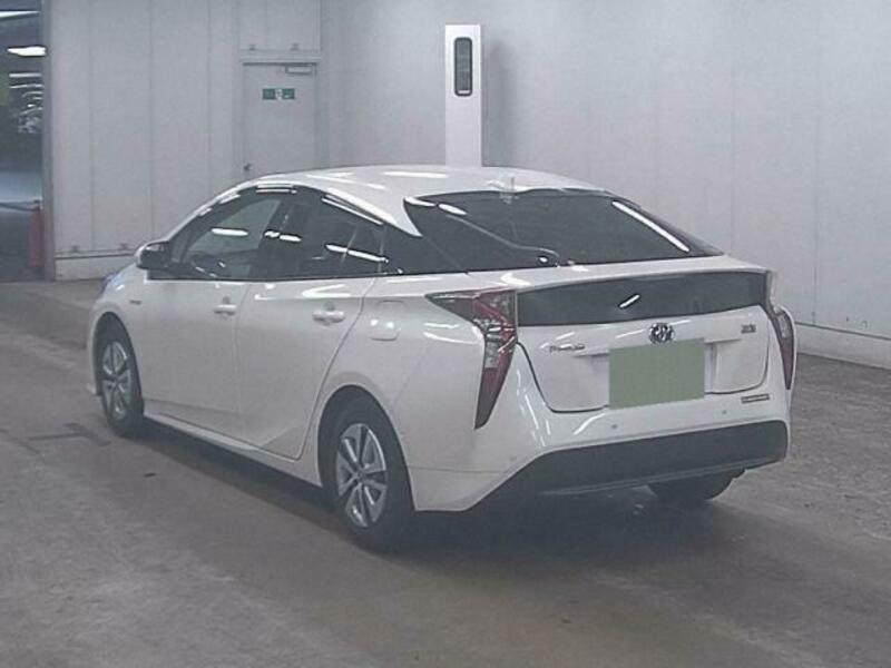 PRIUS-1