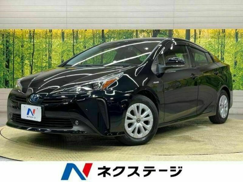 TOYOTA　PRIUS