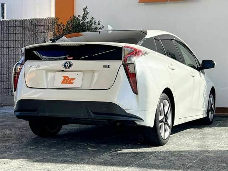 PRIUS-14