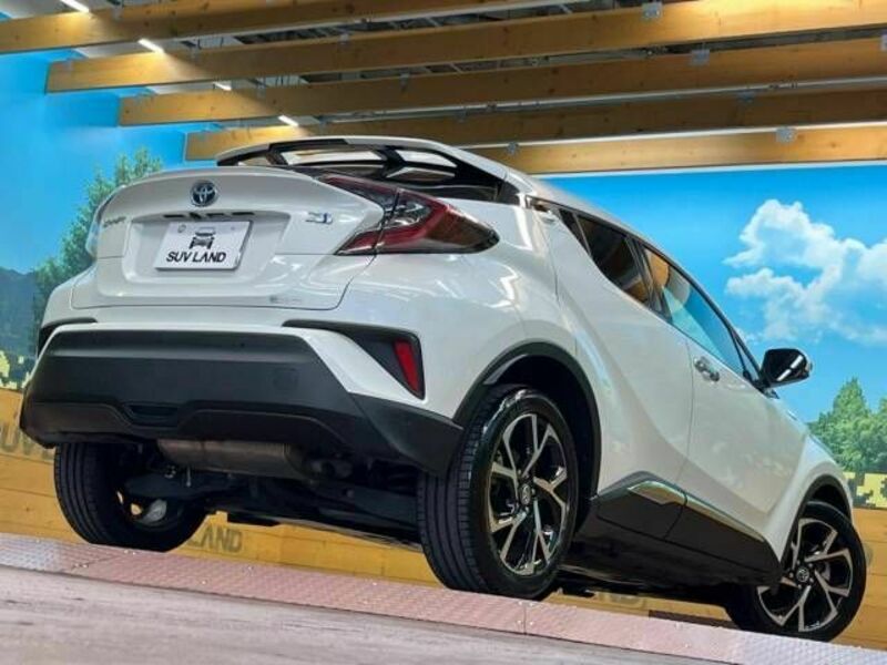 C-HR-17