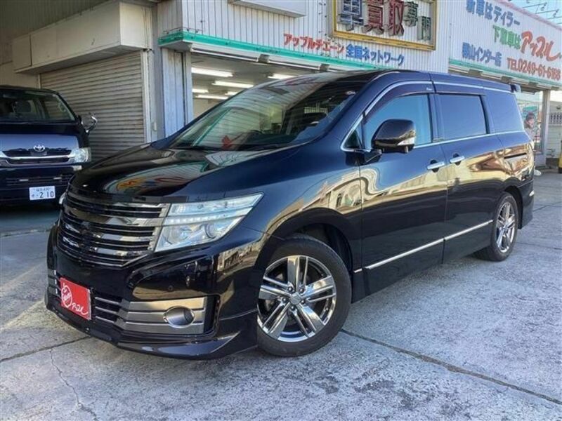 NISSAN　ELGRAND