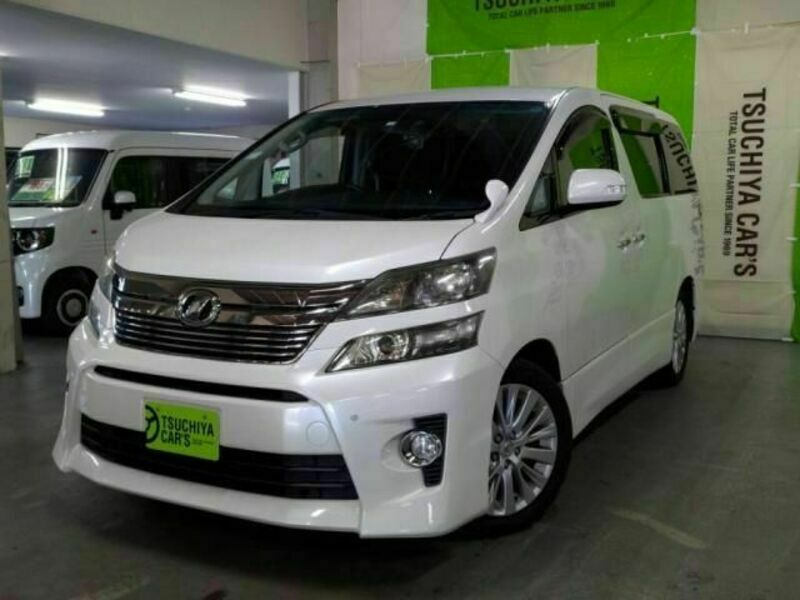 TOYOTA　VELLFIRE