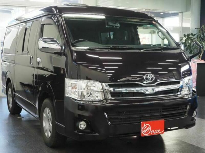 HIACE VAN-1