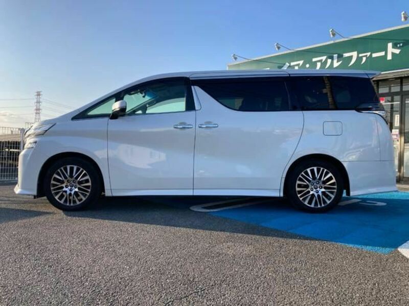 VELLFIRE-14