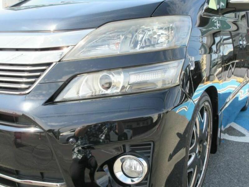 VELLFIRE-2