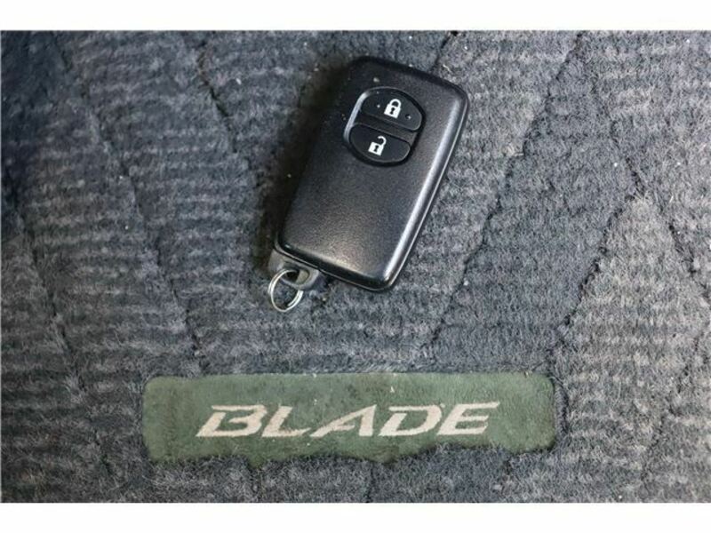 BLADE-32