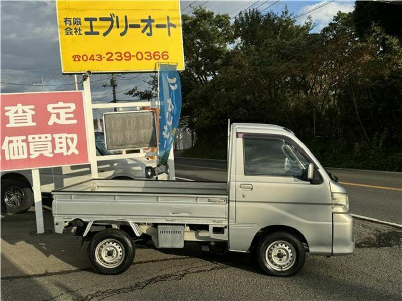 HIJET TRUCK-1