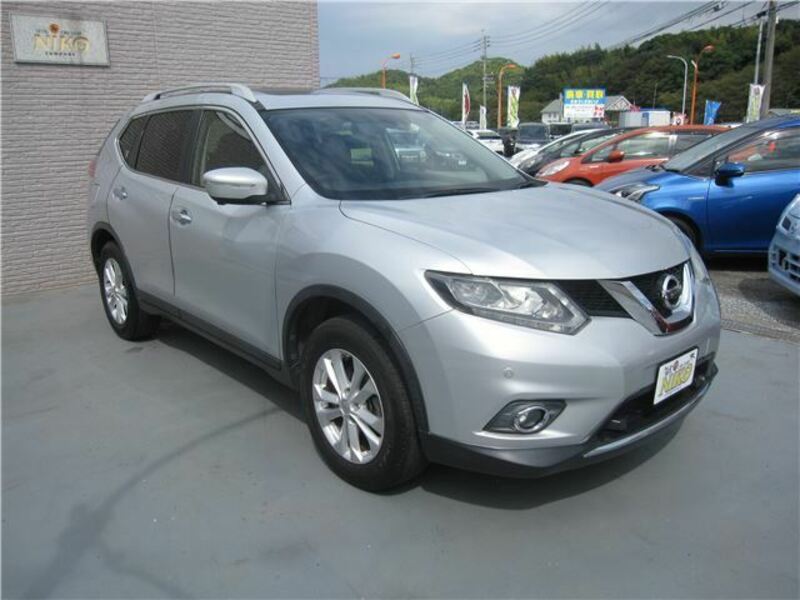 X-TRAIL