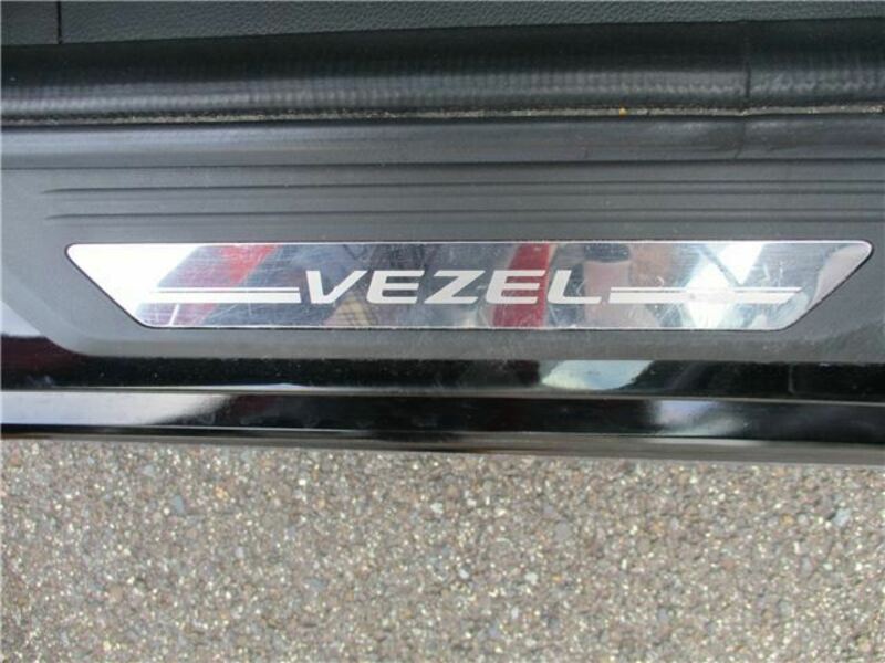 VEZEL-33