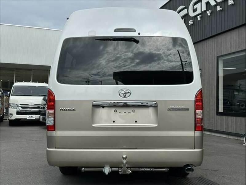 HIACE VAN-2