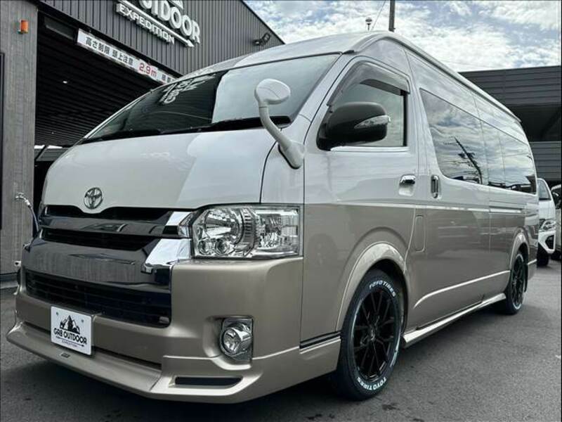 HIACE VAN-11