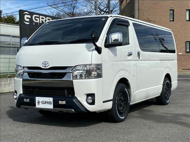 HIACE VAN-11